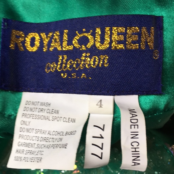 Long, lighter green prom dress - Picture 5 of 6